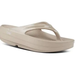 OOmega OOlala Thong Sandal